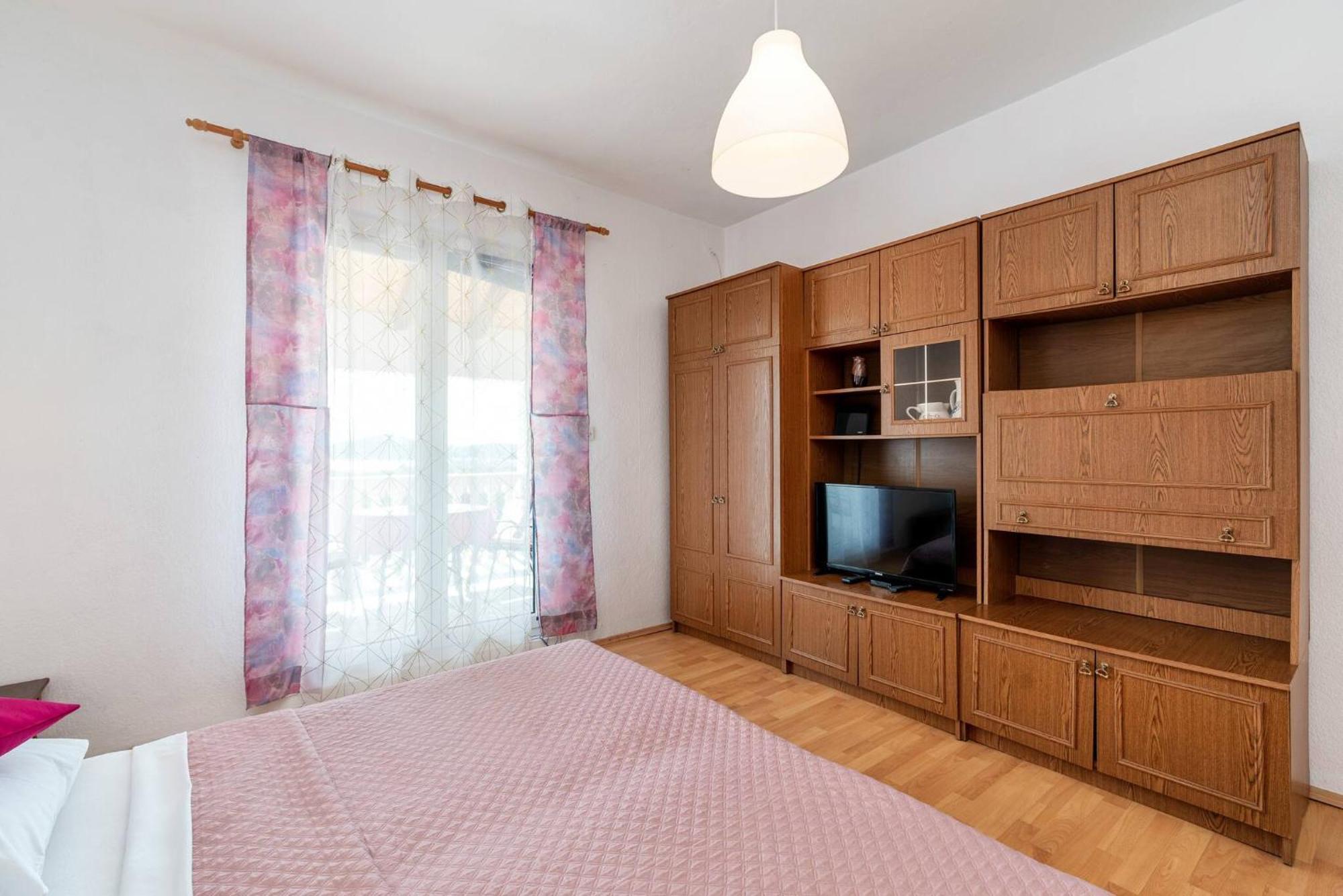 Apartment Lara Tribalj エクステリア 写真